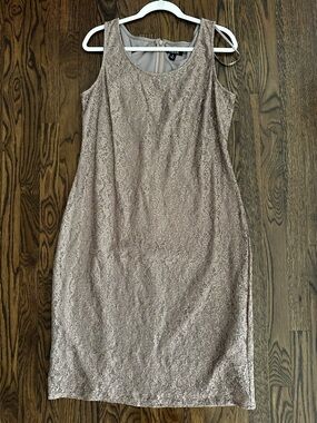 SLNY Pink Mauve Lace Embellished Midi Dress For Mother of bride/Groom